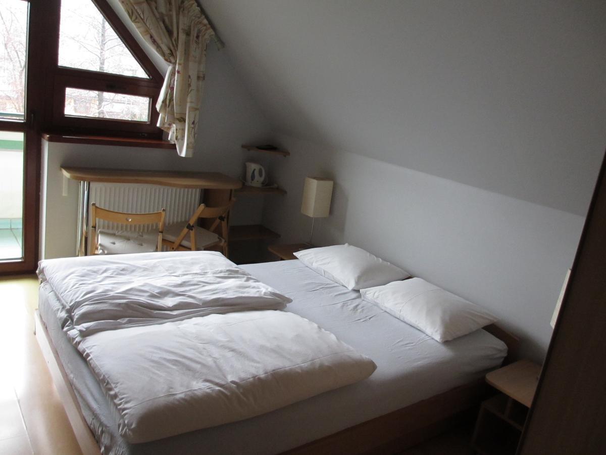 Mylak Hotel Корбелов Екстериор снимка